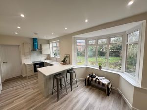 Photo 8- click for photo gallery